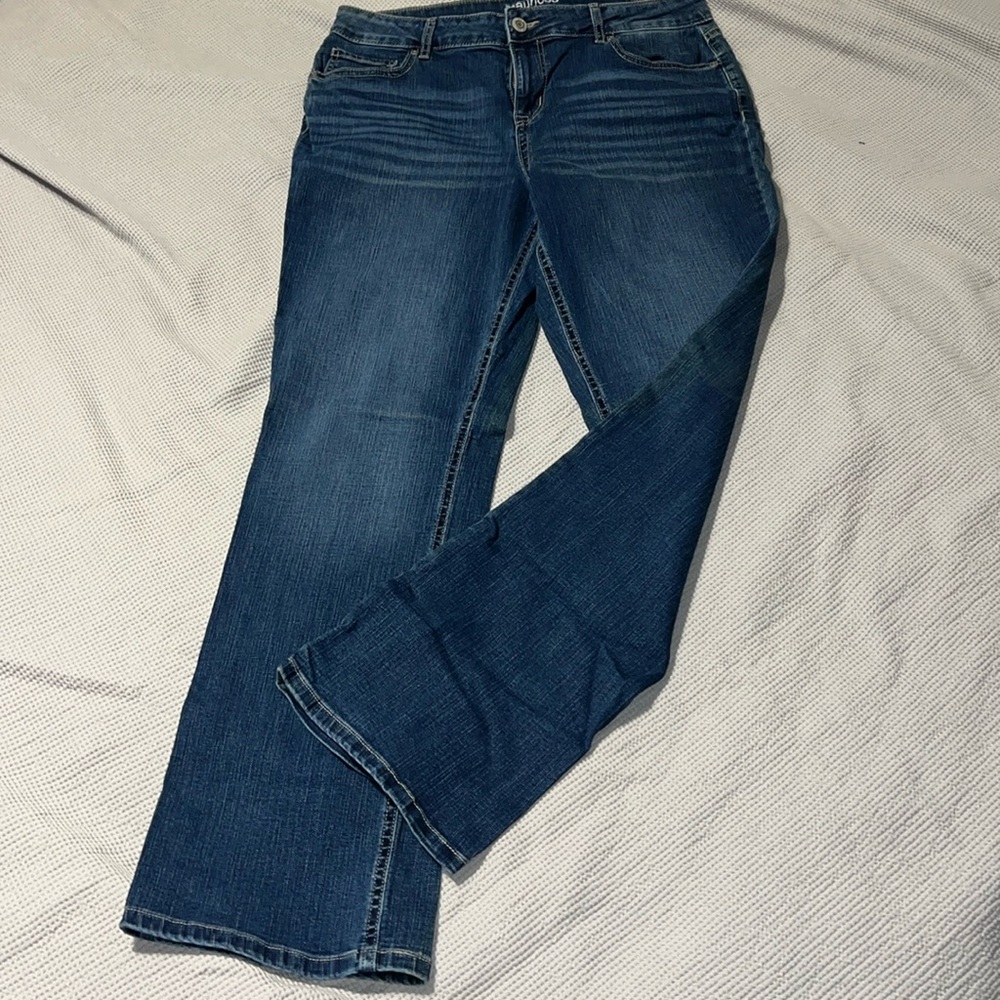 Maurice’s mid rise long jeans